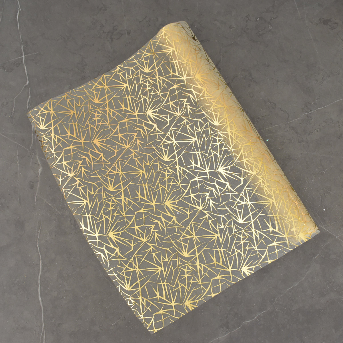 Malla Navideña Decorativa 4.5 m x 48 cm – Ref. AZ441