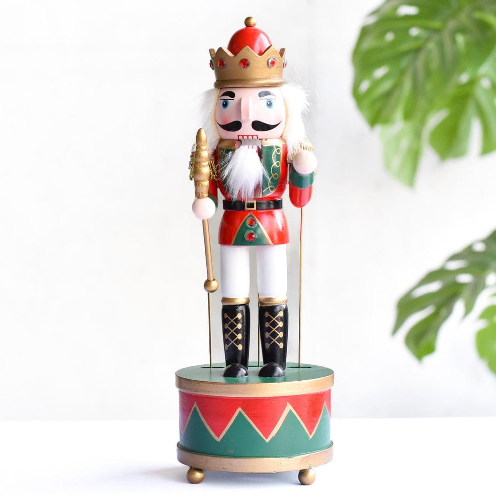 Cascanueces Navideño Decorativo 30x11 cm – Ref. AZ047 (vista 2)